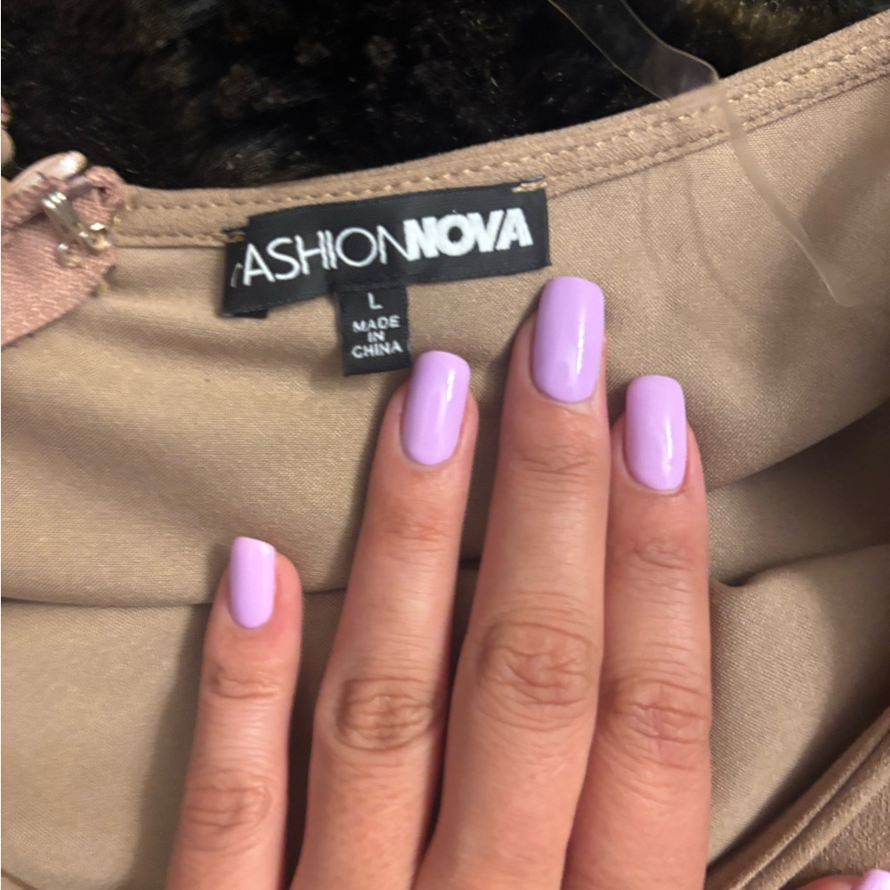 Fashion Nova Tan Black romper with rhinestone Accents stones all intact - Picture 8 of 9